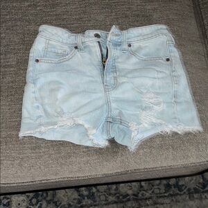 Old Navy Light Wash Distressed Denim Shorts